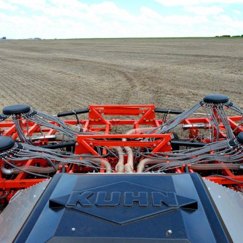 media6_QUADRA_row_frame